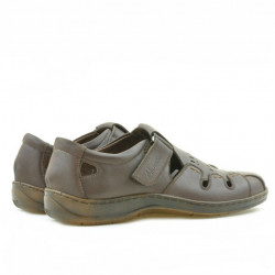 Men loafers, moccasins 819 brown