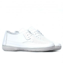 Women loafers, moccasins 672 white