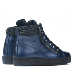 جزم 3339 أزرق لؤلؤي