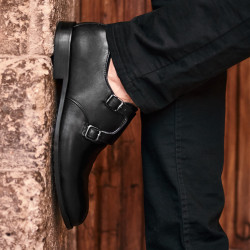 Men stylish, elegant shoes 840 black