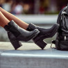 Women boots 3345 black lifestyle