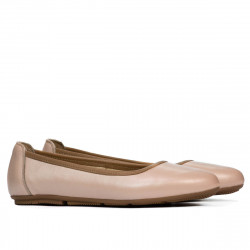 Women dancers 6027 pudra pearl