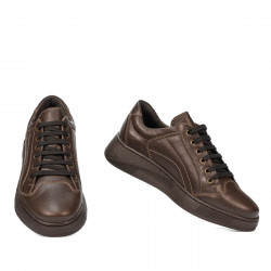 Teenagers stylish, elegant shoes 382 cafe