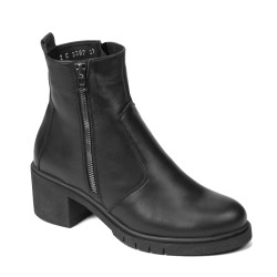 أحذية نسائية 3387 باللون الأسود