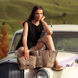 حقيبة نسائية للشاطئ 044g من الرافيا بلون الكاكاو lifestyle