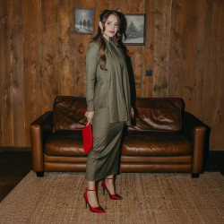 Women stylish, elegant shoes 1311 satin red lifestyle