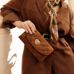 Women shoulder bag 048g suede brown lifestyle