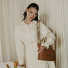 Women shoulder bag 014g 01 biz brown lifestyle